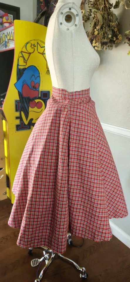 Saia Palid Vintage 1950 Baseada em Vermelha Como Está - Imagem 2 de 4