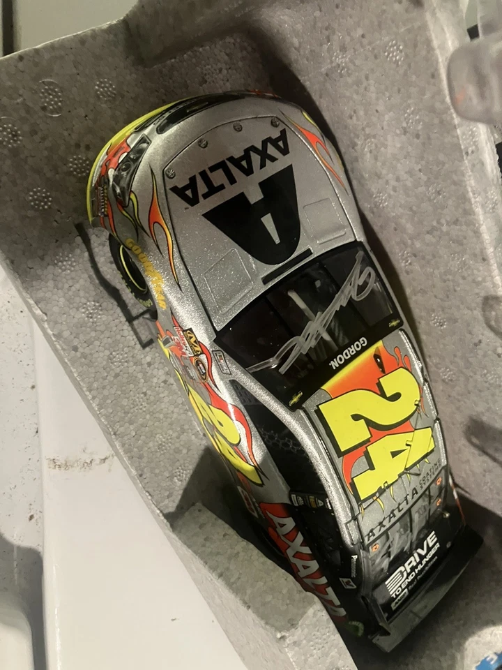 Jeff Gordon #24 Rick Hendrick Homestead dual autographed ARC 2015 SS 1/24 - Image 2 of 4