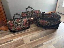 Protocol 3 piece Floral Tapestry Overnight Large Travel Luggage Shoulder Bags