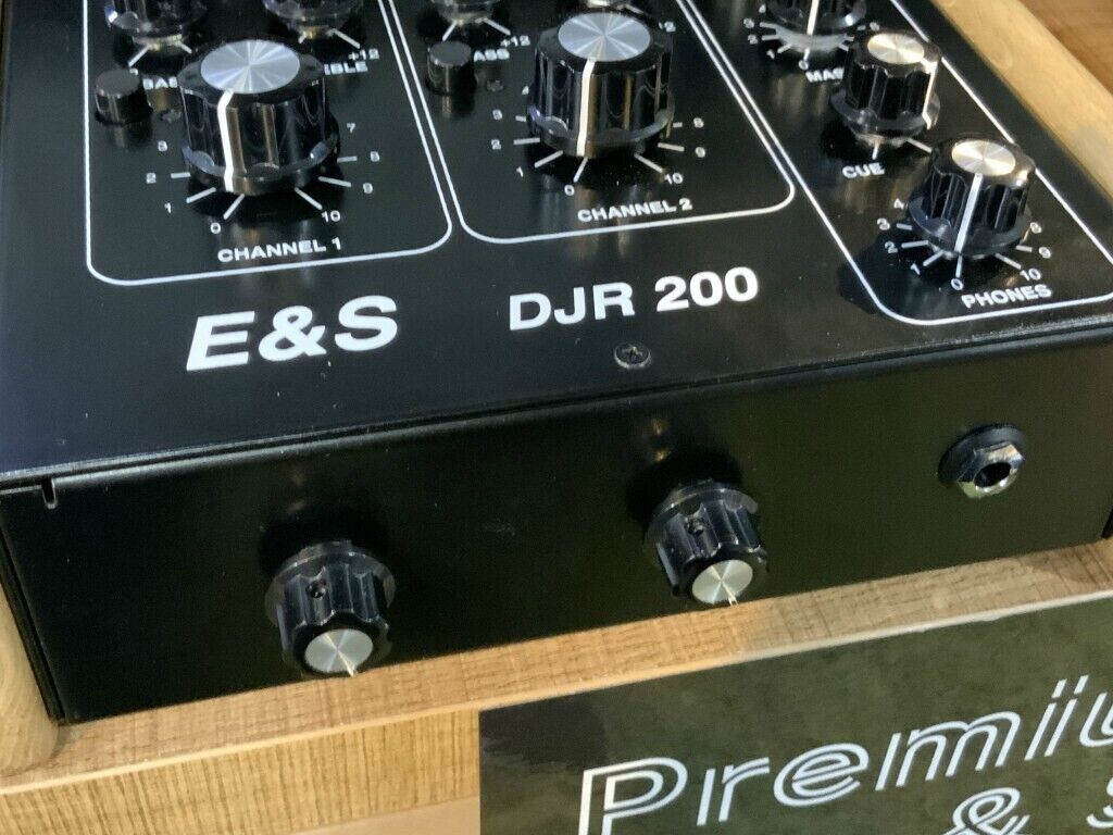 E&S DJR-200 ROTARY DJ Mixer with Side wood panel New E&S DJR-200 ROTARY DJ Mixer with Side wood panel New
