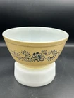 Vintage Pyrex Mixing Bowl #402 Homestead