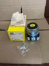 Hubbell HBL7379 Twist-lock Receptacle 50a Amp 600v-ac 3p 4w nos