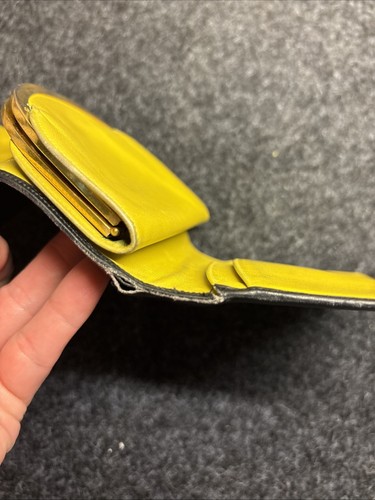Vintage Gucci Black Leather Wallet - Picture 6 of 9
