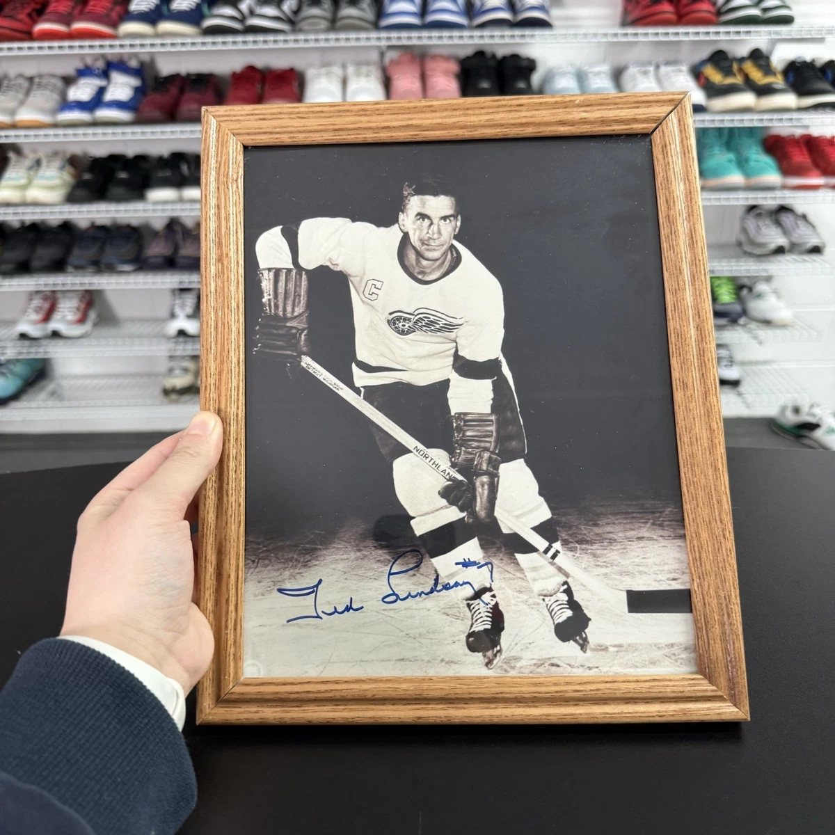 Carte Postale Autographiée Ted Lindsay - Hockey Hall Of Famer, JSA Certifiée