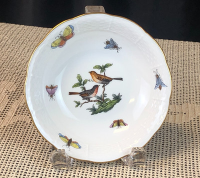 Unused HEREND HUNGARY ROTHSCHILD BIRD 5 9/16'' FRUIT/DESSERT/SAUCE BOWL Perfect!