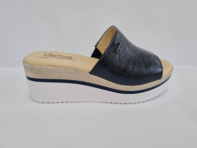 Cliawalk Damen Hausschuhe mit Keilabsatz aus Kunstleder mit Einzelband - BLAU (Blue)
