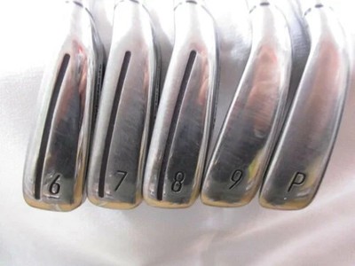 TaylorMade SIM2 MAX Eisensatz 6-9, Pw 5tlg Flex Stiff TENSEI BLUE TM60 Graphit
