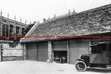 F005891 Oxford Garage at Christ Church College 1930