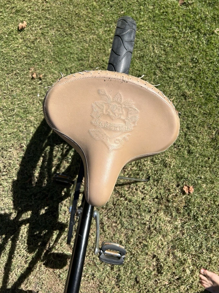 The Hotster Electre Cruiser Bike Bicycle Stream Ride Serious Flame Red Vintage - Image 4 of 4