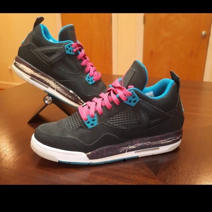 Nike Air Jordan Retro Youth Size Black Blue Hot Pink