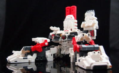 Master Made Sdt-01 Titan Mobile City Q Version Metroplex Action