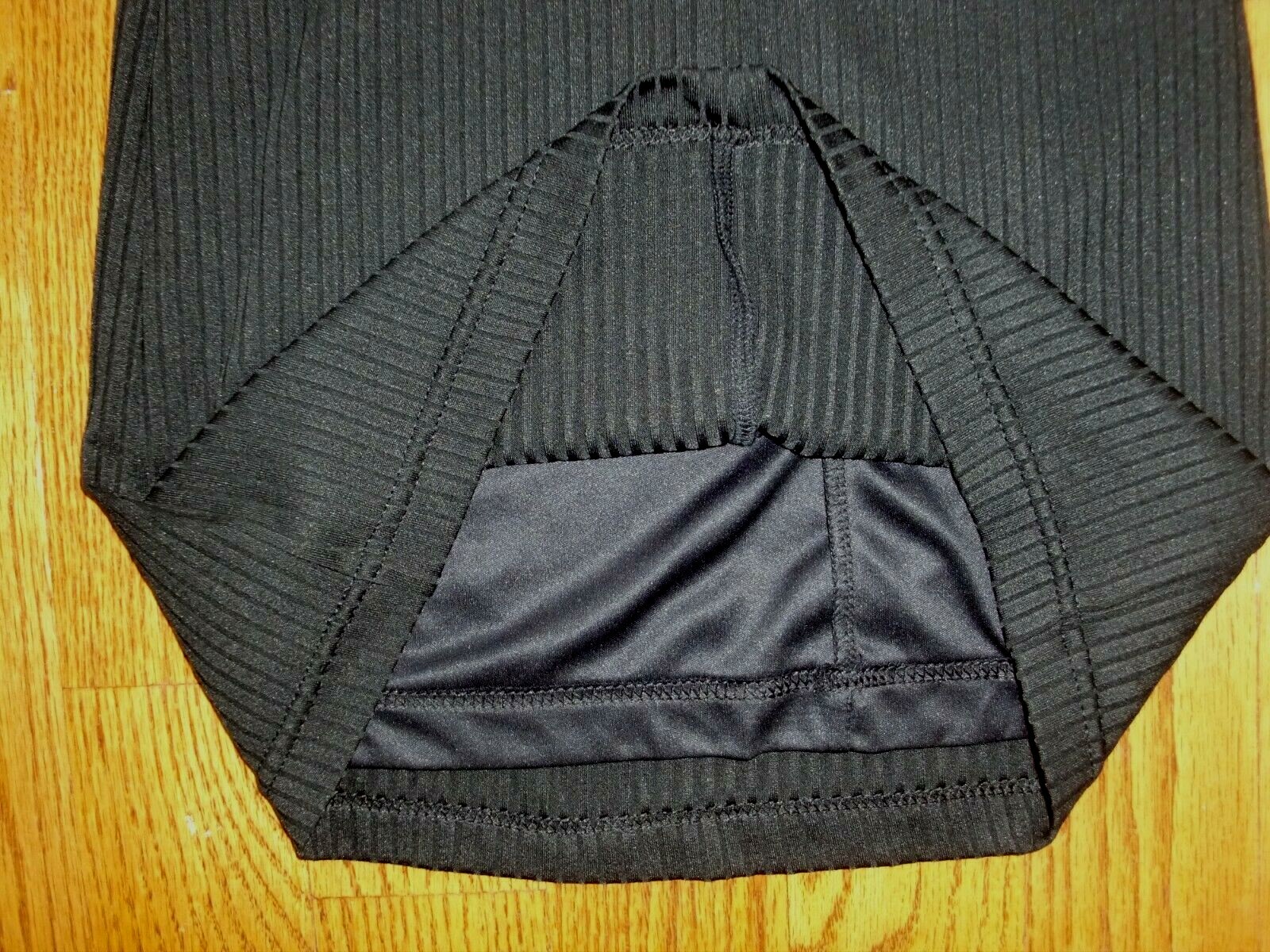 BCBGeneration~RUFFLED STRAPS~FITTED~LINED~RIBBED~… - image 6