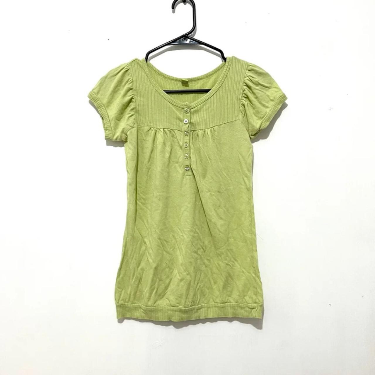 Light Green Peasant-like Short Sleeve Buttoned Top