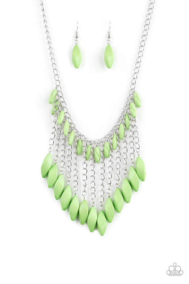 Venturous vibes green necklace paparazzi deals