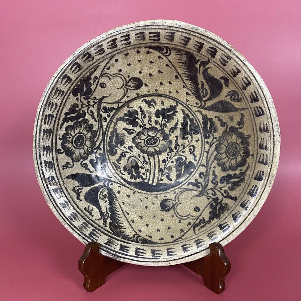 (#1) Sukhothai-Chinese Export Blue & White porcelain dish/plate FISH & foliate - Image 3 of 4