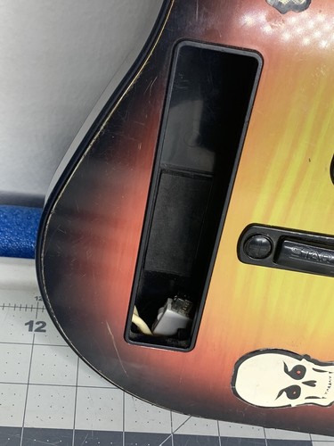 Nintendo Wii Guitar Hero Sunburst Wireless Controller RedOctane 95455.805 Works - Picture 4 of 13