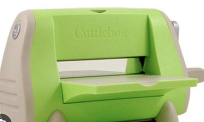 良品 Cricut Cuttlebug カトルバグ ダイカット＆エンボスマシン Cricut Cuttlebug Die Cutting Embossing Machine Crank Crafter Green