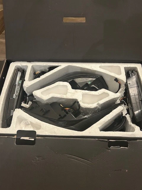 Luces traseras del mercado de accesorios Honda Accord 2018-2022 Foto 3 de 4