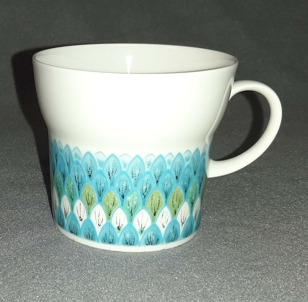 Noritake Younger Image China - Bahama 6922 - Tea / Coffee Noritake Younger Image China - Bahama 6922 - Tea / Coffee