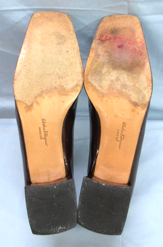 Vtg SALVATORE FERRAGAMO Brown Patent MOC CROC Square Toe SLIP-ON Heels Sz 8AAAA - Picture 9 of 9