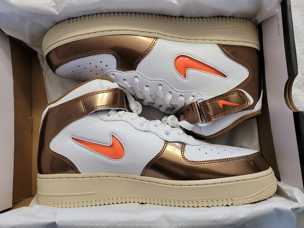 Brand new! Nike Air Force 1 Mid QS White/Ale Brown/Orange