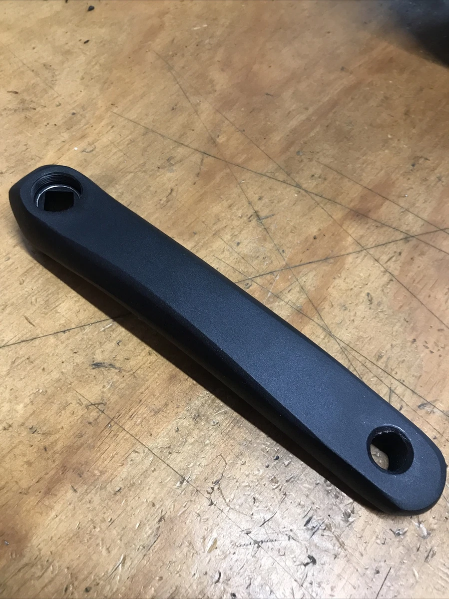 Right side on sale crank arm