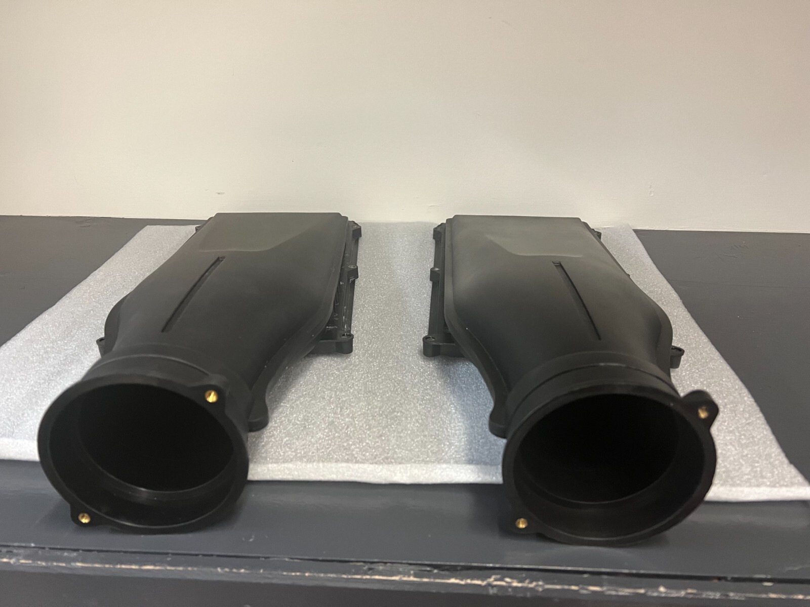 Ferrari 812 Superfast Set of 2 Air Filter Covers #333296