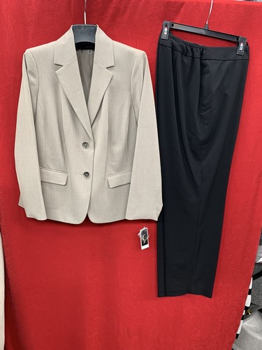 NINE WEST PANT SUIT/NEW WITH TAG/RETAIL 