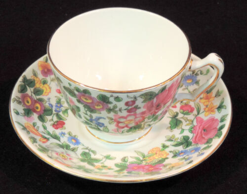 Vintage CROWN STAFFORDSHIRE England F15744 Floral & Laurels