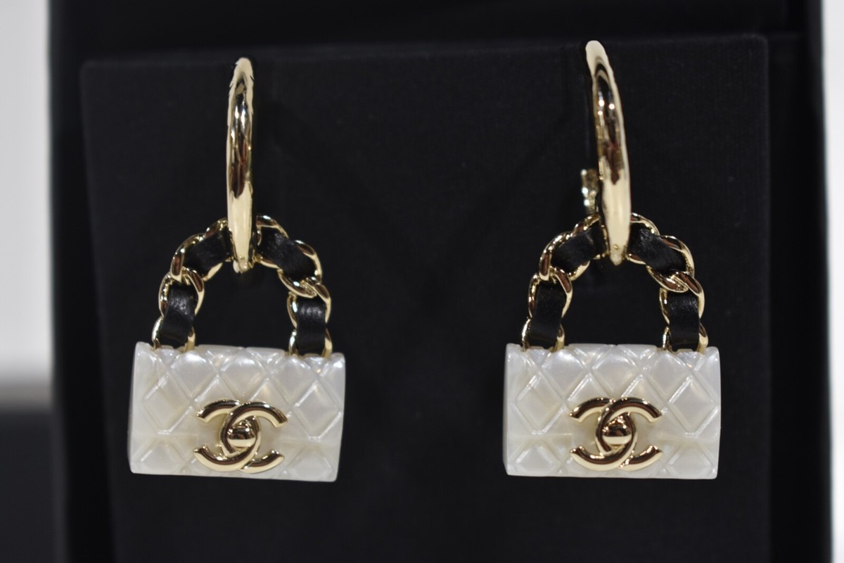 CHANEL ボタン CHANEL - CHANEL ボタンの通販 by 拳ちゃん1126's shop