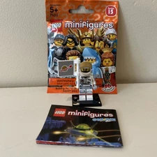 LEGO CMF 71011 Collectible Minifigure Series 15 Astronaut Complete w/Flag White