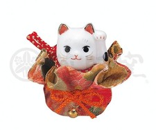 Saie Fuku Fuku Kinchaku Maneki-neko Figurine, Purple AM-Y7197