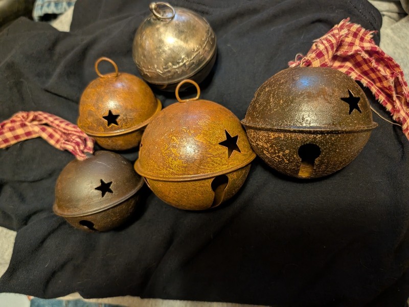 Vintage Lot Of Sleigh Bells