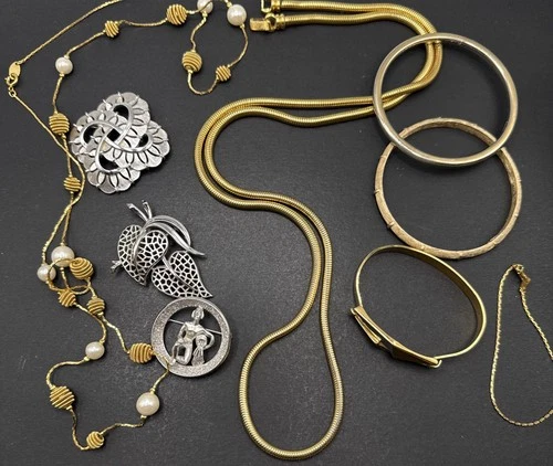 Lot Of Trifari Signed Brooches Bracelet Necklaces Silver Gold Tone Y2