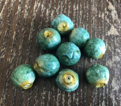 Vintage Green Tie Dye Splash Effect Wobble Textured Roundish Big Lucite Bead Lot