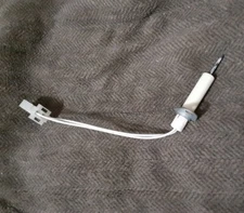 Goodman Janitrol Furnace Hot Surface Ignitor Igniter 0130F00008 0130F00008S