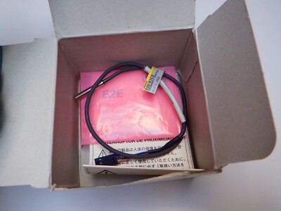 Omron E2E-X1C2 Proximity Switch new