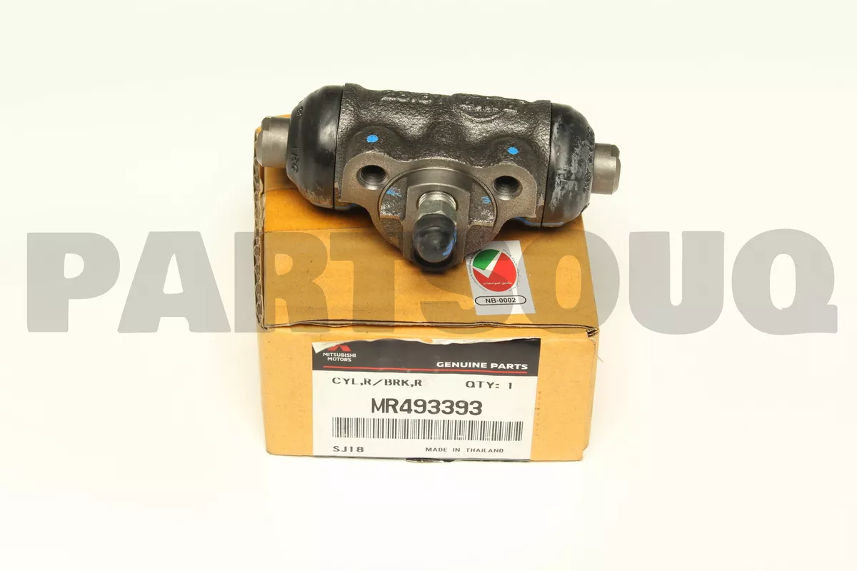 MR493393 Genuine Mitsubishi CYLINDER ASSY,RR BRAKE,RH OEM | eBay