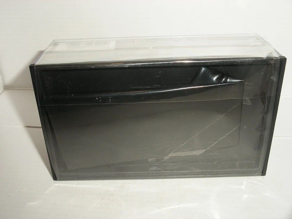 1/43 Minichamps 417 820011 - 1982 Lotus 91 De Angelis - NEW - Image 3 of 3