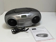 Insignia AM/FM Radio Portable CD Boombox With Bluetooth - Silver (NS-BBBT20)