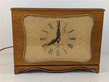 General Electric Telechron 7H247 Provincial Fruitwood Electric Alarm Clock Works