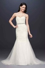 GALINA SIGNATURE Spaghetti Strap Mermaid Wedding Gown with Corset Bodice Size 4