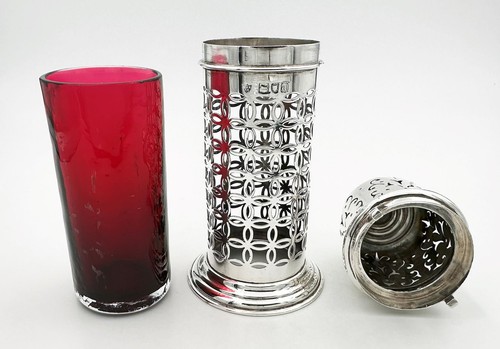 VICTORIAN SUGAR CASTER STERLING SILVER & CRANBERRY GLASS LONDON 1899 HASELER - Picture 8 of 10
