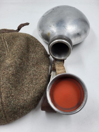 Swedish Military Canteen With Cover - Picture 9 of 13