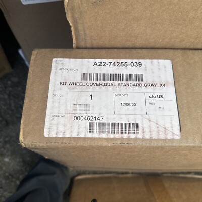 Flow Below Gray Wheel Cover Kit P/N: A22-74255-039.Freightliner Cascadia
