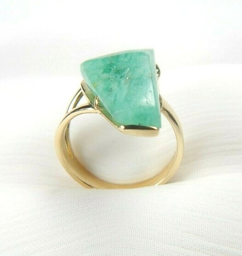 Colombian Cabochon Emerald 8.65 Carats 18K Yellow Gold Ring Size 8 US Muzo Mines - Picture 6 of 12