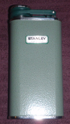 Stanley Classic Flask 8oz with Never-Lose Cap Wide Mouth Stainless Steel Hip NEW