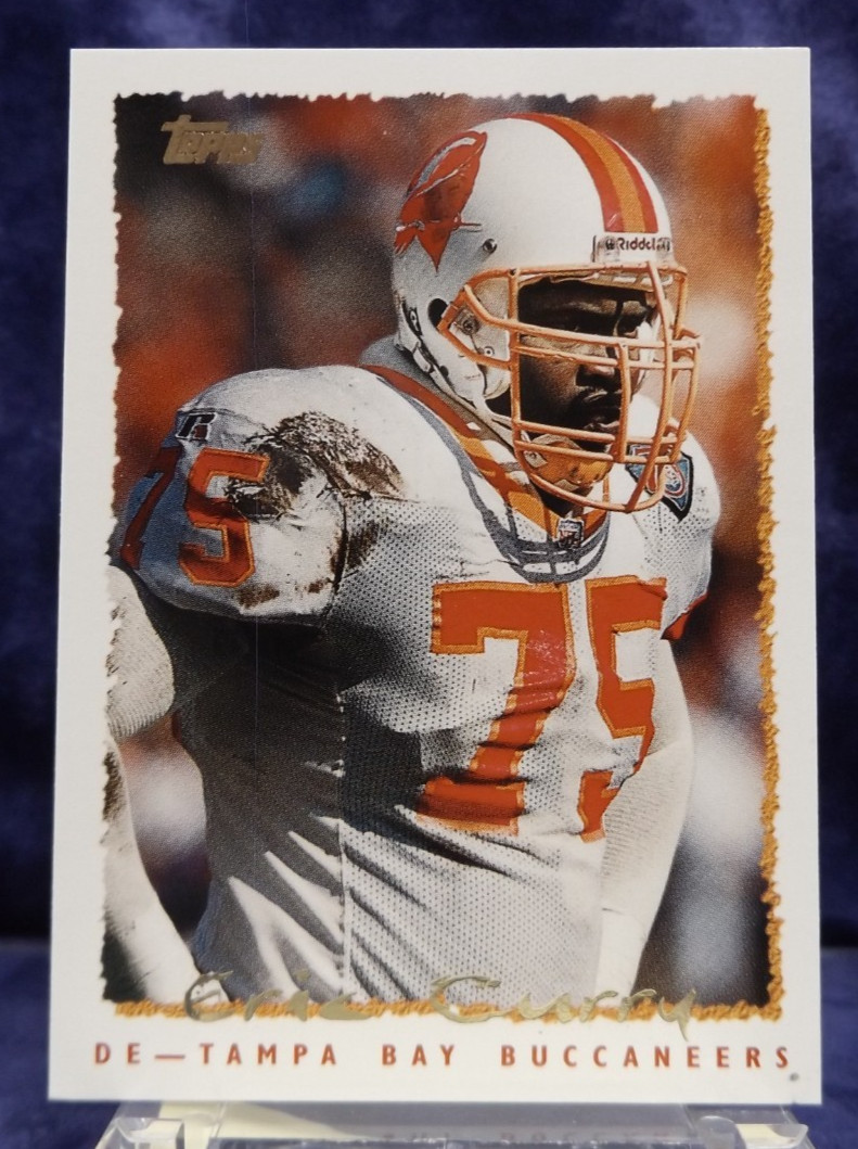 1995 Topps #49 - Eric Curry - Tampa Bay Buccaneers  - Excellent