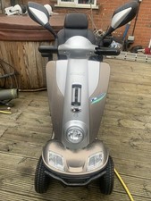 Kymco 4/8mph Mobility Scooter champagne colour Nice Condition