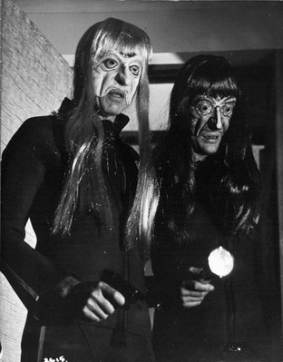 James Coburn James Fox in Duffy 1968 1960s Switzerland Old Photo 1
